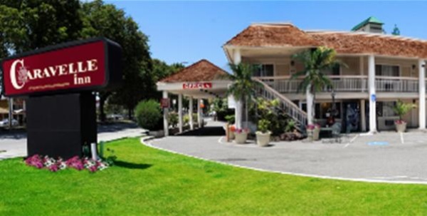 Caravelle Inn & Suites image 5